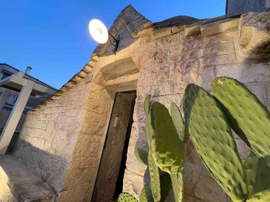 奇斯泰尼诺Iconico - Authentic Trulli Experience公寓 外观 照片